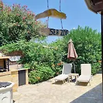 بيت للعطل Sea Zoe, Summer House *