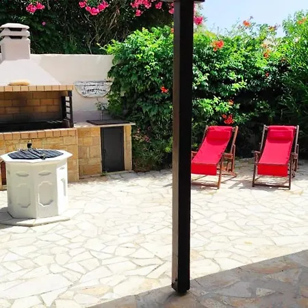 Дом отдыха Sea Zoe, Summer House *